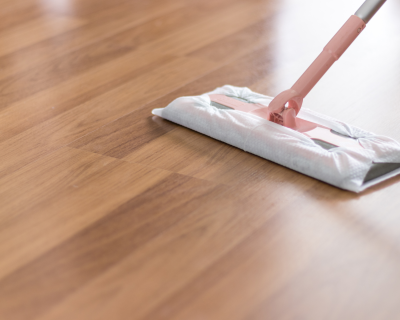 Vinyl Flooring Cleaning